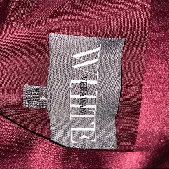 Wine colored size 4 gown . Velvet bodice with polyester bottom. - Picture 3 of 3